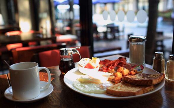 選擇餐飲加盟好項(xiàng)目，不能忽視這些風(fēng)險(xiǎn)因素！